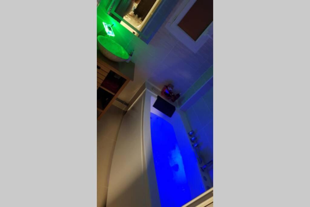 Appartement Front Vieux Port Tout Option Jacuzzi Marsilya Dış mekan fotoğraf